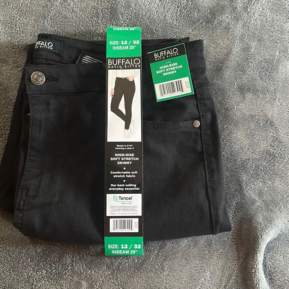 Brand new never worn Buffalo Davis Bitton jeans